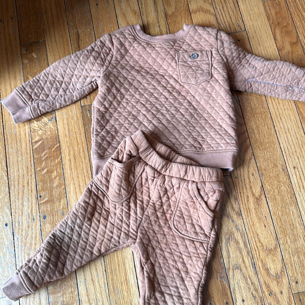 Light brown sweatsuit for toddler boy